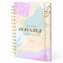 Agenda 2027 estampada con frase crema